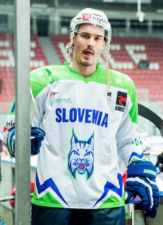 "Spet sem zaživel v dobrem zdravem okolju, v katerem imamo vizijo, kako klub narediti boljši, ga pripeljati v češko extraligo, kar je tudi letošnji cilj." | Foto: Vid Ponikvar