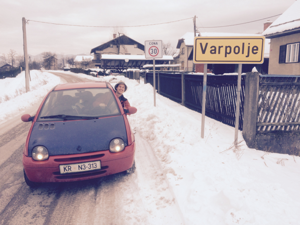 Po Sloveniji se potepa peš, s kolesom, motorjem ali avtom. | Foto: Osebni arhiv