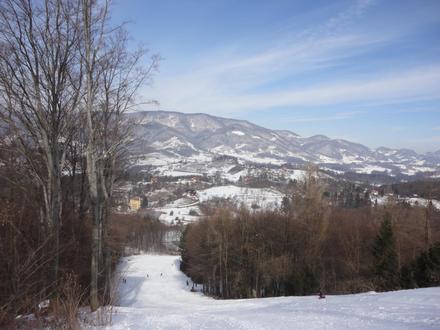 Smučišče Janina v Rogaški Slatini je s 362 metri nadmorske višine najnižje ležeče smučišče v Sloveniji.  | Foto: 