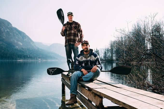 Rozman in Žan Kunčič sta lani v okviru projekta Balkan River Tour preveslala 23 balkanskih rek in opozarjala na negativno plat postavljanja jezov na rekah. | Foto: Anže Osterman