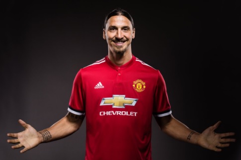 Zlatan Ibrahimović zase pravi, da je kot lev. Mogoče je res, kaj na tem, a Jakobovo ob njegovem početju v času okrevanje raja zatisne oči. | Foto: 