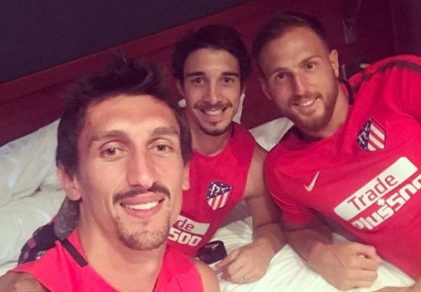 Soigralca pri Atleticu Jan Oblak in Stefan Savić nista igrala v Podgorici. | Foto: Instagram & Imdb