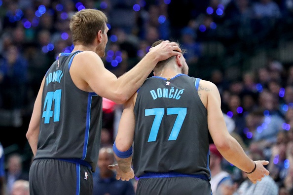 Nowitzki in Dončić | Foto: Getty Images