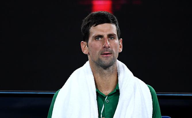 Novak Đoković vseeno poudarja, da je to početje lahko nevarno. | Foto: Gulliver/Getty Images