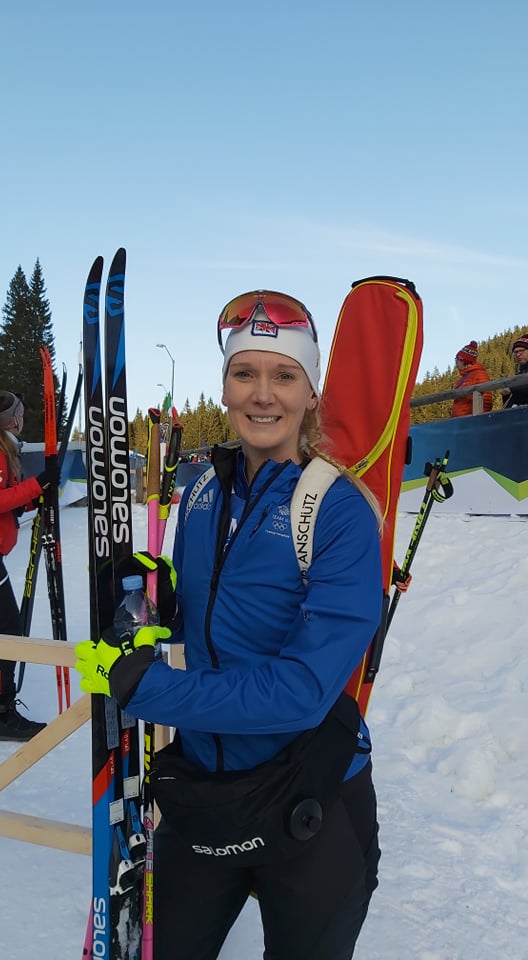 Amanda Lightfoot po svoji jubilejni stoti tekmi svetovnega biatlonskega pokala | Foto: Simon Kavčič