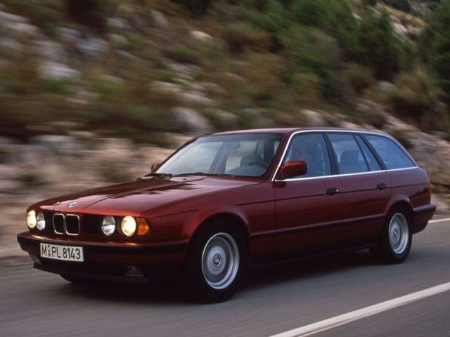 BMW serija 5 E34 | Foto: BMW