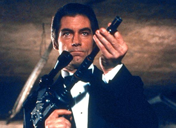 Timothy Dalton v vlogi Jamesa Bonda | Foto: IMDb