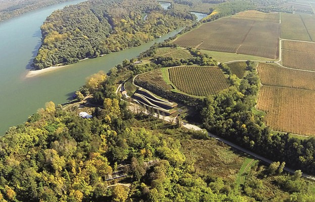 V svoj načrt potovanja na vzhod Hrvaške, kjer se Slavonija sreča s Podravino, Baranjo in Sremom, vsekakor vključite Muzej vučedolske kulture v Vukovarju. | Foto: Darko Puharić