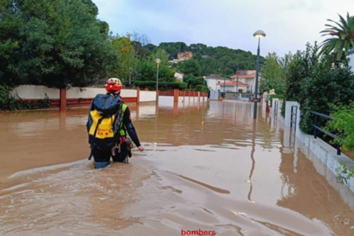 Pod vodo je tudi špansko mesto Tarragona. Po poročanju portala Tornado in Italia, ki je objavil to fotografijo, je tam ponoči padlo 200 milimetrov padavin. | Foto: Tornado in Italia/FB