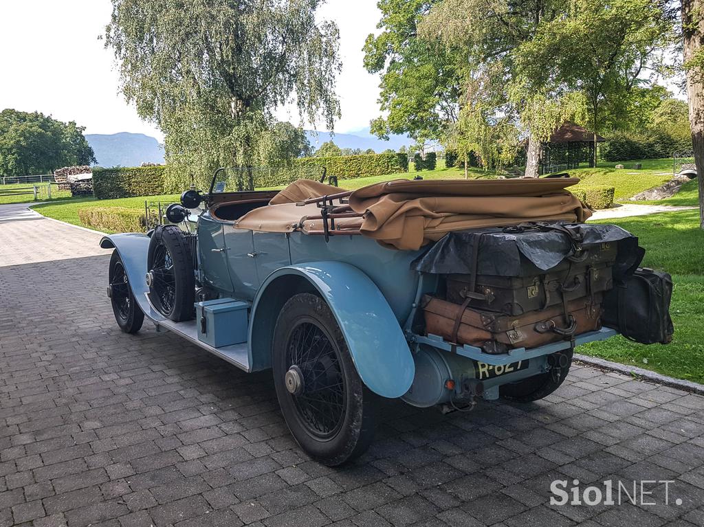 Rolls-royce silver ghost