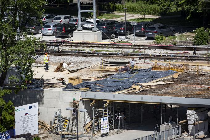 Gradbišče nad Dunajsko cesto v Ljubljani | Foto: Bojan Puhek