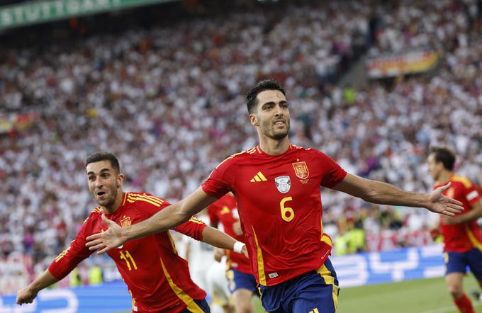 Mikel Merino je zadel za polfinale Španije. | Foto: Reuters