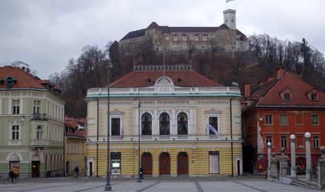 Na grajskem pobočju bodo posekali 205 dreves