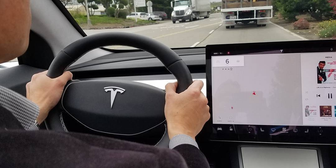 Tesla 3 notranjost | Foto: 