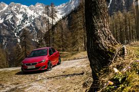 Peugeot 308 GTi - fotogalerija testnega vozila