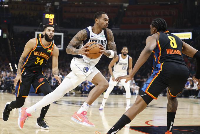 P.J. Washington je s 27 točkami in 17 skoki povlekel voz in Dallas je premegal Oklahomo, ekipo z največ zmagao v zahodni konferenci. | Foto: Reuters