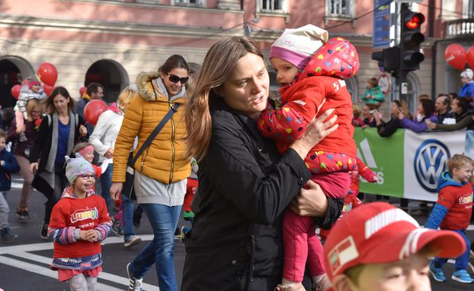 Nekateri so potrebovali malo spodbude in pomoči ... | Foto: Bobo