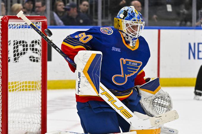 Jordan Binnington je zaklenil vrata. | Foto: Reuters