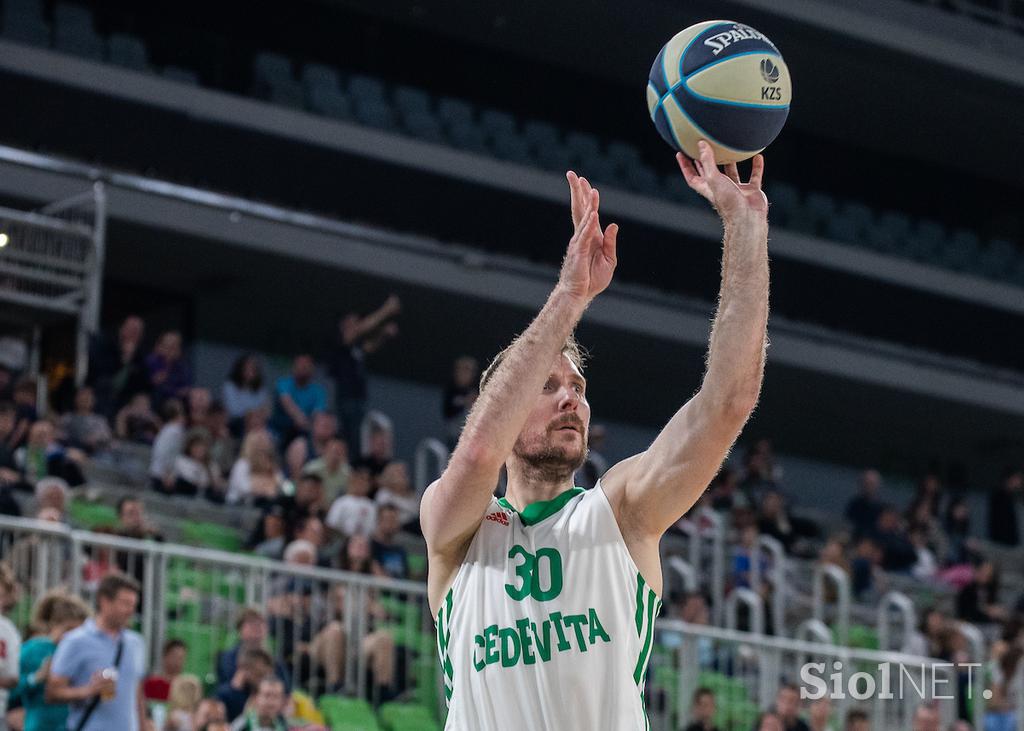 Finale DP v košarki (2. tekma): Cedevita Olimpija - Helios Suns