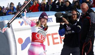 Shiffrinova enajstič zapored, Slovenki odstopili