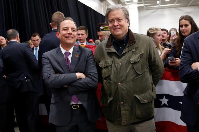 Kdo bo imel več besede v Beli hiši? Steve Bannon (desno) ali Reince Priebus? | Foto: Reuters