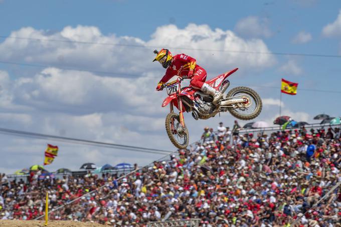 Tribune so bile na nedeljski dirki v predmestju Madrida nabito polne. | Foto: Honda Racing/ShotbyBavo