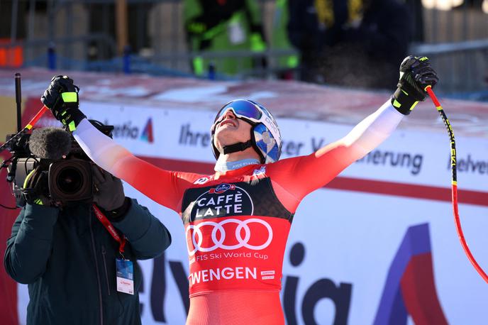 Wengen Marco Odermatt | Marco Odermatt ima v klasičnem smuku za pokal Lauberhorn številko osem. | Foto Reuters