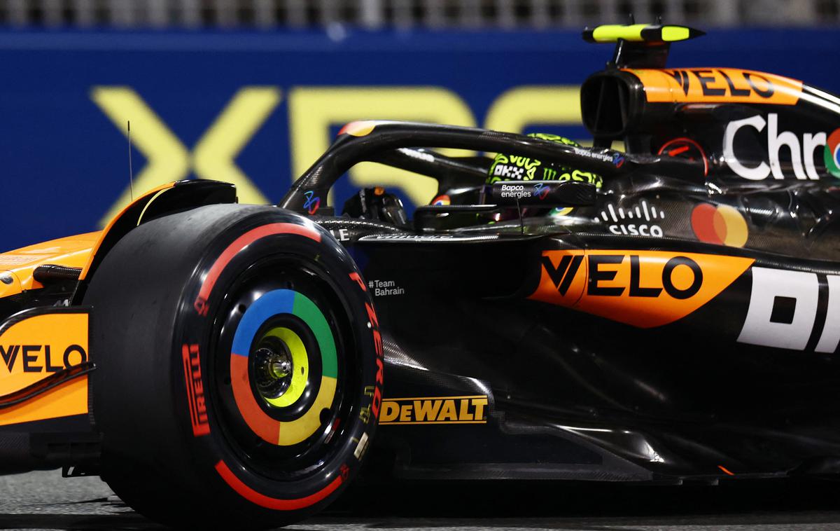 Abu Dabi Lando Norris McLaren | Lando Norris bo VN Abu Dabija začel s prvega štartnega mesta. | Foto Reuters