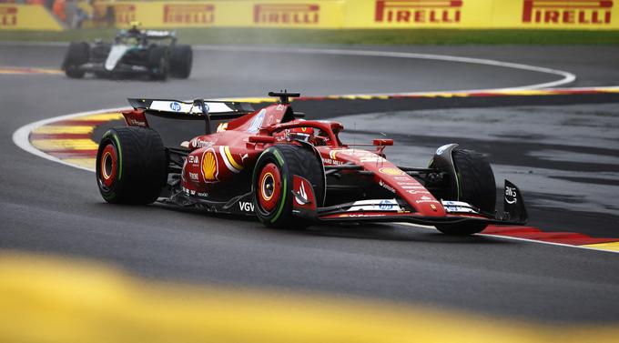 V nedeljo ob 15. uri bo na prvem štartnem mestu Charles Leclerc. | Foto: Reuters