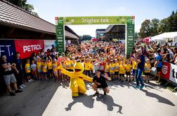 1.500 tekačev, vključno s Pahorjem, na Brdu pri Kranju preteklo več kot devet tisoč kilometrov