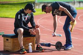 Slovenski skakalci trening Kranj