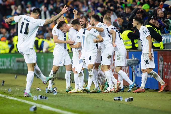 Slovensko reprezentanco bi lahko med najboljših 16 na Euru peljalo tudi tretje mesto v skupini. | Foto: Grega Valančič/www.alesfevzer.com