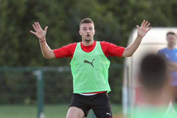 Sergej Milinković-Savić je trenutno eden izmed najbolj zaželenih mladih nogometašev na svetu. | Foto: Reuters