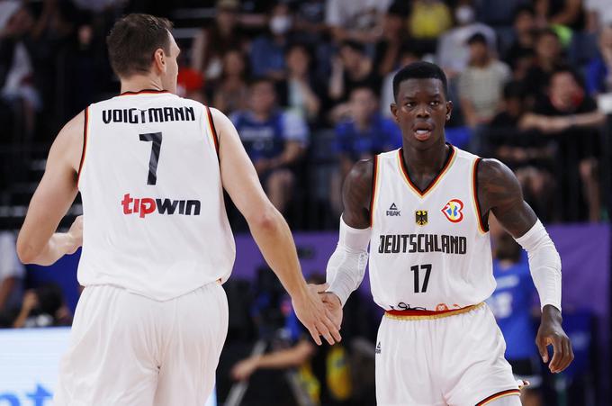 Dennis Schröder je bil prvi strelec dvoboja. | Foto: Reuters