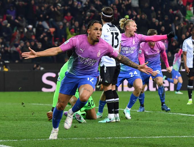 Noah Okafor, nekdanji soigralec Benjamina Šeška pri Salzburgu, je popeljal AC Milan do zmage v Vidmu z zadetkom v 93. minuti. | Foto: Guliverimage