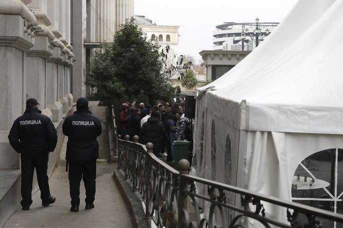 Policija Makedonija | Po ministrovih besedah je bil cilj članov štiričlanske teroristične celice indoktrinirati druge osebe na Balkanu, ki bi lahko delovale v smeri uresničevanja njihovih ciljev. | Foto Guliverimage