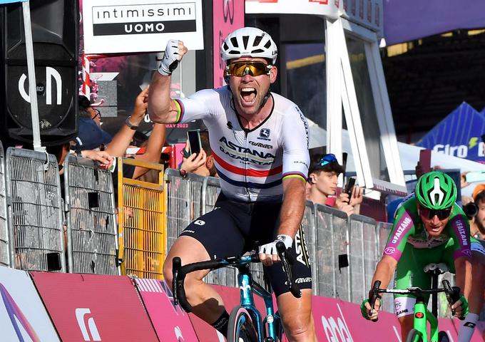 Mark Cavendish lovi rekord. | Foto: Reuters