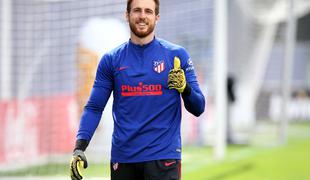 Jan Oblak že na prvem treningu Atletico Madrida navdušil navijače