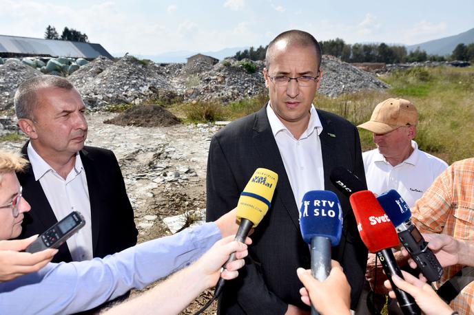 Jure Leben | Novi okoljski minister Jure Leben je v Zalogu pri Straži napovedal tudi spremembe zakona o varstvu okolja. | Foto STA