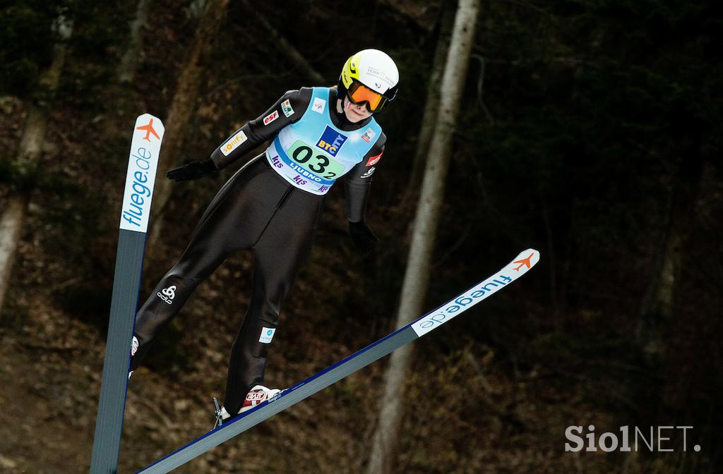 Ljubno Smučarske Skakalke Skoki