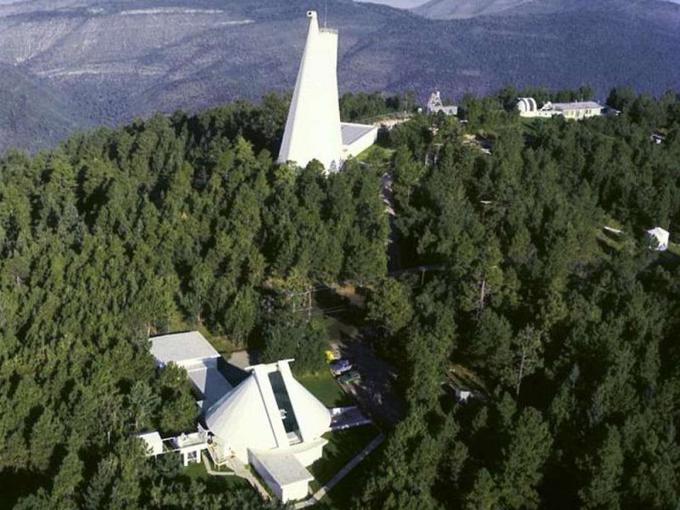 Kompleks observatorija Sunspot.  | Foto: Ameriška nacionalna znanstvena fundacija | Foto: 