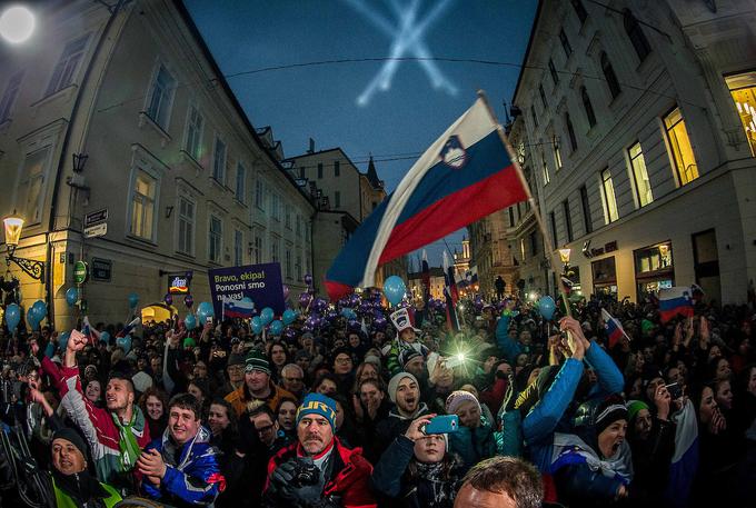 Kaj bo uspeh rokometu prinesel srednje- in dolgoročno? | Foto: Vid Ponikvar