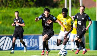 Spektakularen derbi v Celju, Mura z novim trenerjem do točke