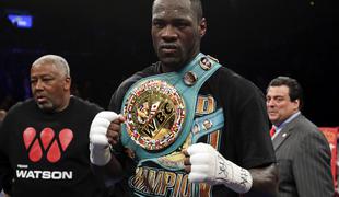 Deontay Wilder po smešni zmagi napovedal vojno Anthonyju Joshui #video