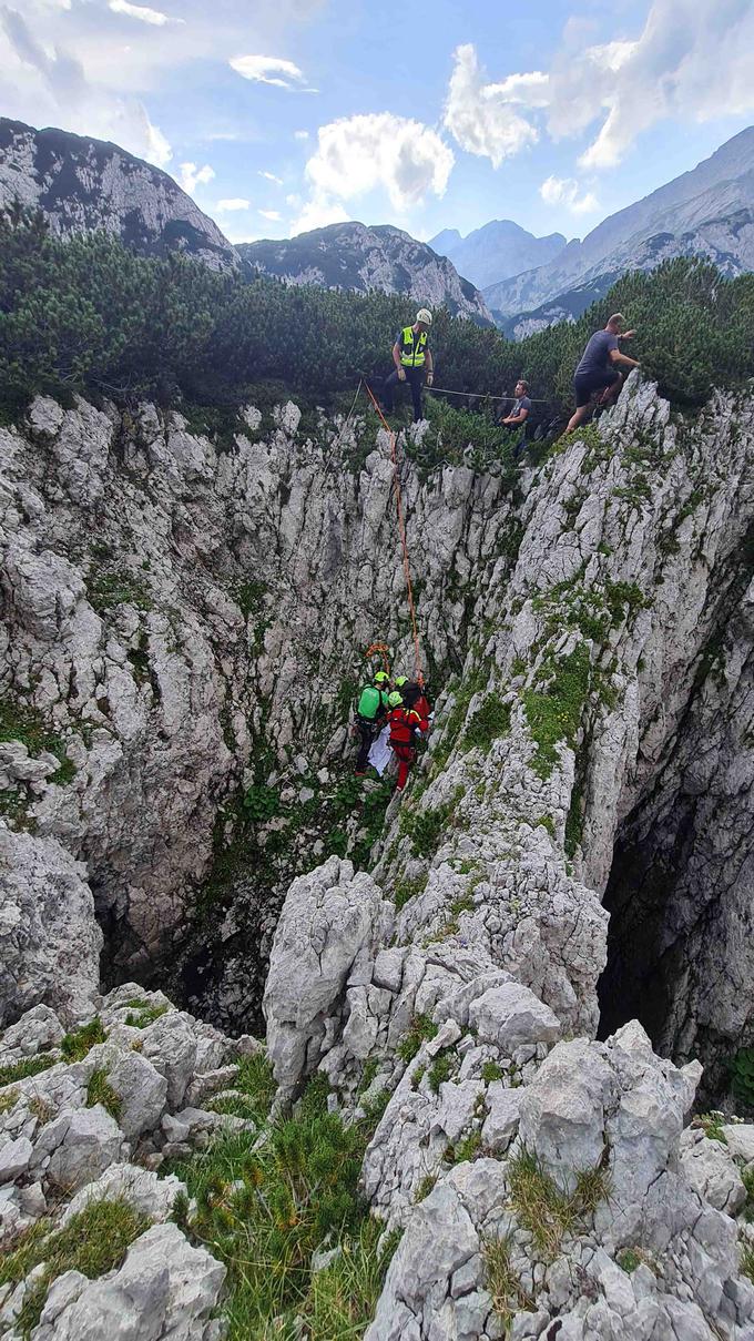 Gore reševanje | Foto: PU Kranj