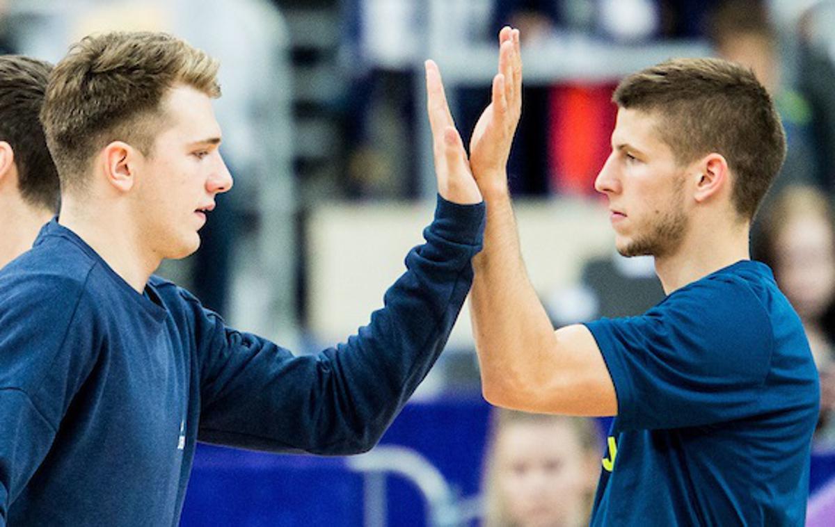 Luka Dončić in Aleksej Nikolić | Foto Sportida