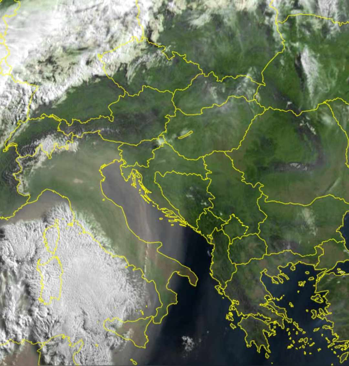 Prepoznate oblak saharskega prahu na satelitskem posnetku? | Foto: NASA