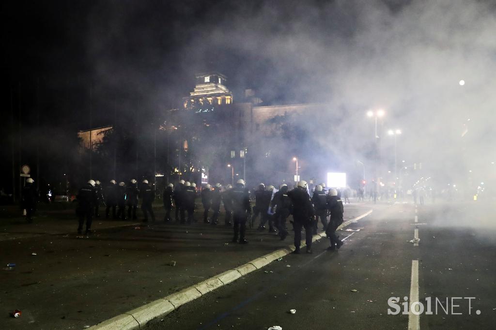 Protesti v Beogradu