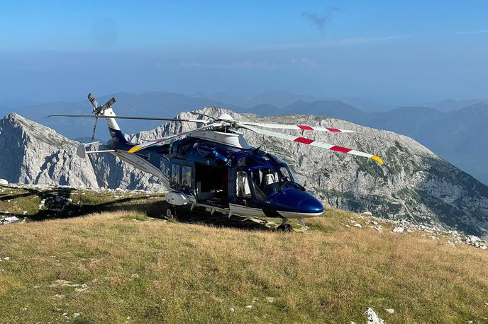 gore, reševanje, letalska policija | Foto PU Ljubljana