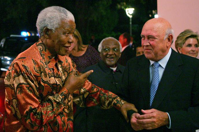 De Klerk in Mandela | V zadnjih 30 letih, od konca apartheida in vzpostavitve demokracije, je stranka ANC, ki jo je nekdaj vodil borec proti apartheidu Nelson Mandela, na vsakih volitvah dobila absolutno večino in sama vodila najmočnejše gospodarstvo na afriški celini. | Foto Reuters